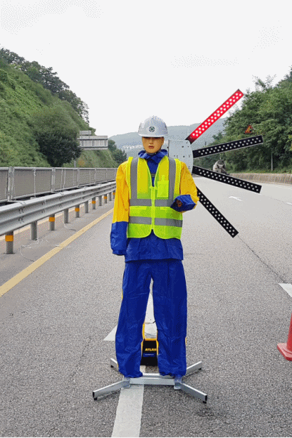 2b33667bbebf872a199801a0fb615e24_1612841682_5632.gif